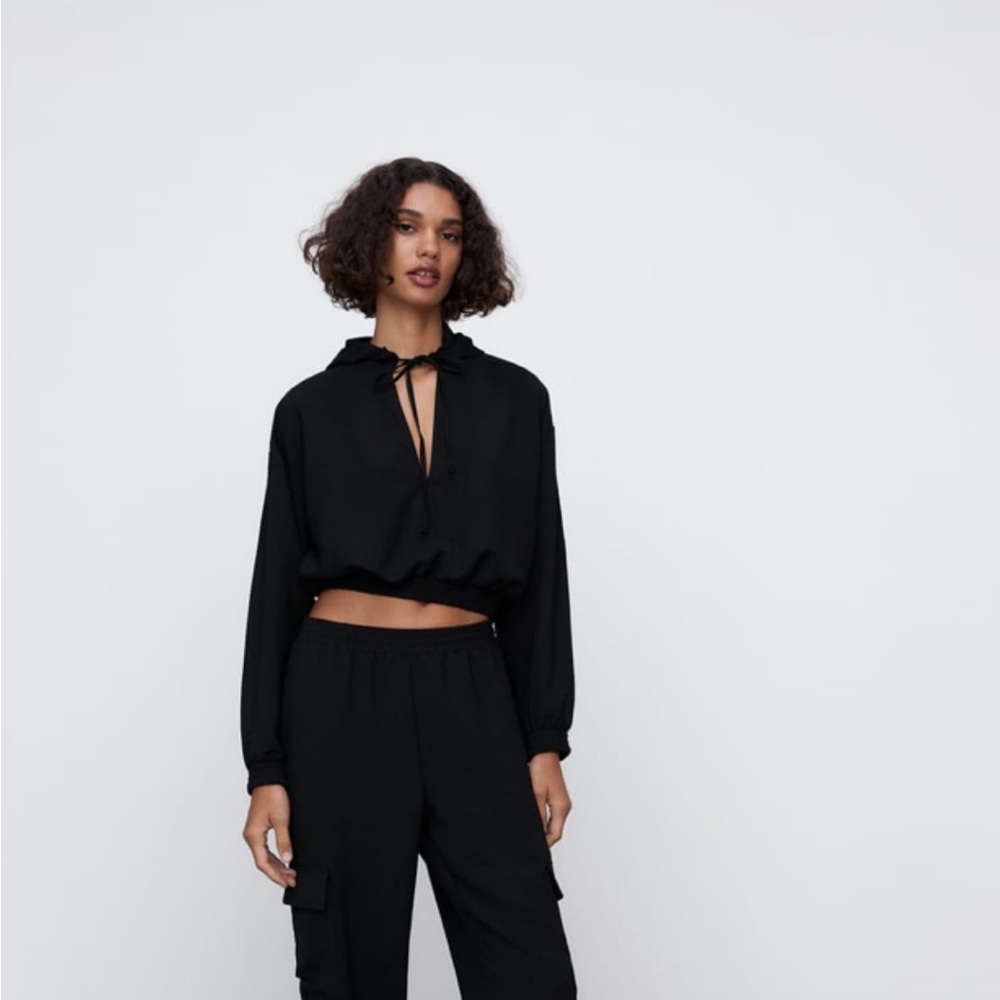 Zara cropped sweatshirt